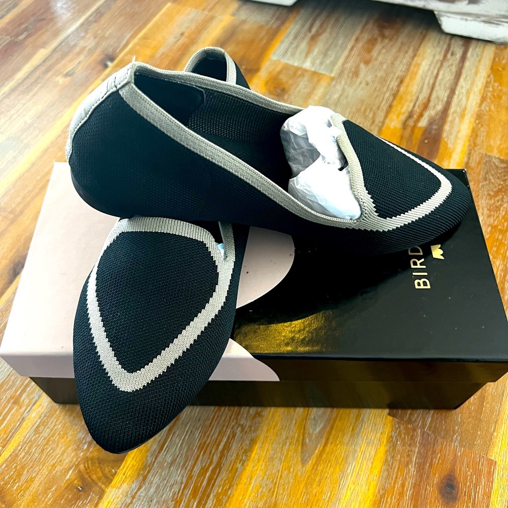 BIRDIES- Enjoy the comfort of these Washable Blackbird’s. Size 8.5